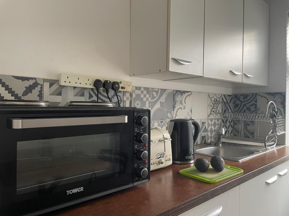 伦敦 Entire House Floor Perfect For Couples & Freelancers - Available For Single Too酒店 外观 照片